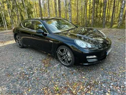 Svart Begagnad 2010 Porsche Panamera 4S Sedan | 249 000 kr