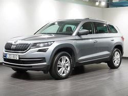 Grå Begagnad 2018 Skoda Kodiaq Style SUV | 284 900 kr (Bra pris)