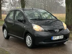 Svart Begagnad 2008 Toyota Aygo Halvkombi | 27 500 kr (Marknadspris)
