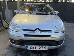 Silver Begagnad 2006 Citroën C4 Halvkombi | 22 000 kr (Bra pris)