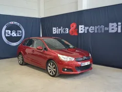 Röd Begagnad 2012 Citroën C4 Halvkombi | 55 000 kr (Marknadspris)