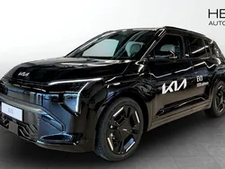 Svart (black) Begagnad 2025 Kia EV3 GT-Line SUV | 519 900 kr (Bra pris)