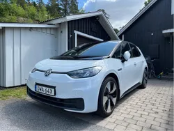 Vit Begagnad 2021 VW ID.3 Pro Performance Halvkombi | 229 000 kr (Bra pris)