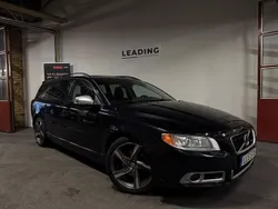 Svart Begagnad 2013 Volvo V70 R-Design Kombi | 99 900 kr (Marknadspris)