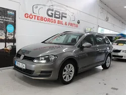 Grå Begagnad 2015 VW Golf VII Kombi | 104 900 kr (Marknadspris)
