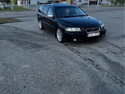 Svart Begagnad 2001 Volvo V70 Kombi | 8 000 kr (Superpris)