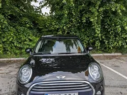 Svart Begagnad 2016 Mini Cooper Pepper Halvkombi | 125 000 kr (Marknadspris)