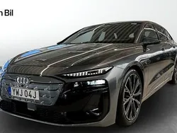 Daytonagrå pärleffekt Begagnad 2024 Audi A6 e-tron Performance Kombi | 859 000 kr (Marknadspris)