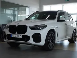 Vit Begagnad 2022 BMW X5 M Sport SUV | 599 000 kr (Bra pris)