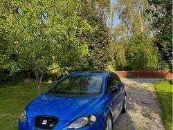 Blå Begagnad 2010 Cupra Leon Halvkombi | 110 000 kr