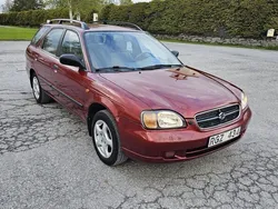 Röd Begagnad 2000 Suzuki Baleno Kombi | 17 000 kr