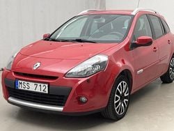 Röd Begagnad 2012 Renault Clio GrandTour Kombi | 73 900 kr (Marknadspris)