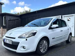 Vit Begagnad 2011 Renault Clio R.S. Halvkombi | 28 900 kr (Marknadspris)