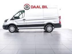 Vit Begagnad 2022 Ford Transit Van | 389 700 kr (Marknadspris)