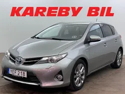 Grå Begagnad 2014 Toyota Auris Hybrid Halvkombi | 124 900 kr (Bra pris)