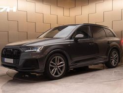 Grå Begagnad 2021 Audi Q7 S-Line SUV | 619 000 kr (Marknadspris)