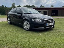 Svart Begagnad 2013 Audi A3 Sportback Halvkombi | 54 000 kr (Bra pris)