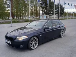 Blå Begagnad 2013 BMW 520 Kombi | 75 000 kr (Marknadspris)