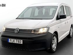 Vit Begagnad 2021 VW Caddy Minibuss | 359 900 kr