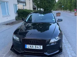 Svart Begagnad 2010 Audi A4 Comfort Sedan | 105 000 kr (Marknadspris)