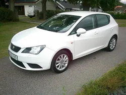 Vit Begagnad 2015 Seat Ibiza Style Halvkombi | 52 800 kr (Bra pris)