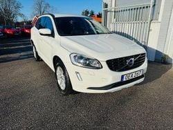 Vit Begagnad 2016 Volvo XC60 Standard SUV | 199 900 kr (Superpris)