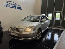 Silver Begagnad 2006 Toyota Avensis Kombi | 49 900 kr (Lite dyr)