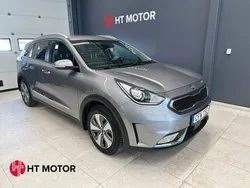 Grå Begagnad 2019 Kia Niro Advance SUV | 174 800 kr (Bra pris)