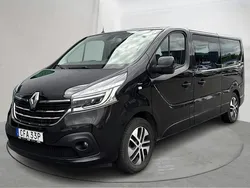 Svart Begagnad 2020 Renault Trafic Van | 315 000 kr