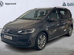 Mörkgrå (grå) Begagnad 2025 VW Touran R-line Minibuss | 369 000 kr (Bra pris)