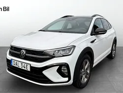 Vit (pure white deep black pea) Begagnad 2022 VW Taigo R-line SUV | 229 900 kr (Marknadspris)