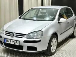 Silver Begagnad 2003 VW Golf IV Halvkombi | 19 900 kr (Marknadspris)