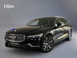 Svart Begagnad 2022 Volvo V60 Kombi | 379 900 kr (Bra pris)