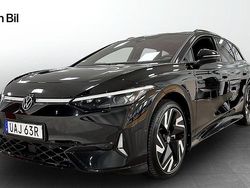 Svart (grenadilla black metallic) Begagnad 2024 VW ID.7 GTX Kombi | 599 900 kr (Marknadspris)