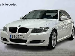 Vit Begagnad 2011 BMW 320 Efficient Dynamics Sedan | 84 900 kr (Marknadspris)