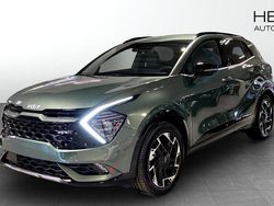 Grön (green) Ny 2025 Kia Sportage 2 SUV | 467 900 kr (Marknadspris)