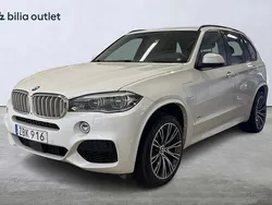 Vit Begagnad 2017 BMW X5 M Sport SUV | 384 000 kr (Dyr)