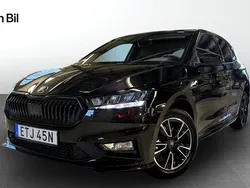 Svart Ny 2025 Skoda Fabia Monte Carlo Halvkombi | 271 600 kr (Marknadspris)