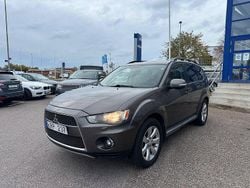 Brun Begagnad 2011 Mitsubishi Outlander Comfort Edition SUV | 29 900 kr (Marknadspris)