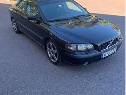 Svart Begagnad 2004 Volvo S60 Business Edition Sedan | 27 000 kr (Lite dyr)