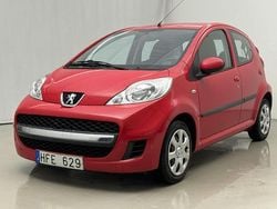 Röd Begagnad 2010 Peugeot 107 Halvkombi | 32 000 kr (Bra pris)