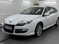 Vit Begagnad 2010 Renault Laguna GrandTour Kombi | 34 900 kr (Marknadspris)