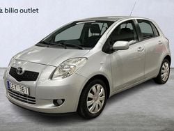 Silver Begagnad 2008 Toyota Yaris Halvkombi | 40 000 kr (Bra pris)