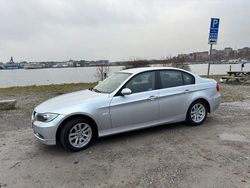 Silver metallic Begagnad 2006 BMW 320 Sedan | 89 000 kr (Lite dyr)