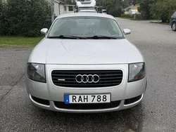 Grå Begagnad 2000 Audi TT Sportkupé | 130 000 kr (Dyr)
