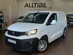 Vit Begagnad 2020 Peugeot Partner Minibuss | 174 900 kr (Marknadspris)