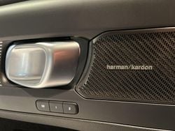 Blå Begagnad 2025 Volvo EX40 Plus SUV | 529 000 kr (Bra pris)