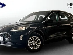 Svart (black) Begagnad 2021 Ford Kuga SUV | 224 900 kr (Superpris)