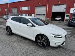Vit Begagnad 2019 Volvo V40 R-Design Kombi | 224 900 kr (Lite dyr)