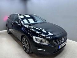 Svart Begagnad 2018 Volvo V60 Kinetic Kombi | 144 900 kr (Lite dyr)